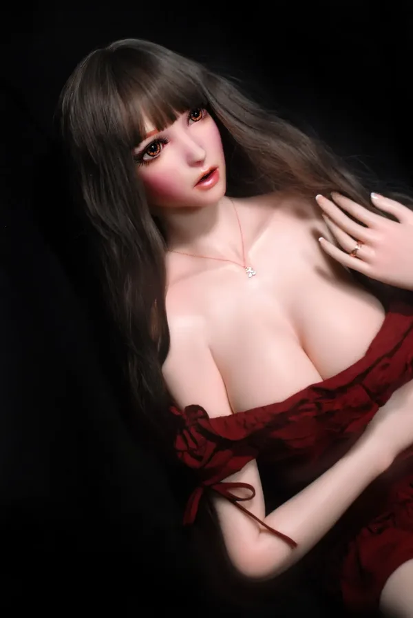 Elsa Babe Kurai Ran