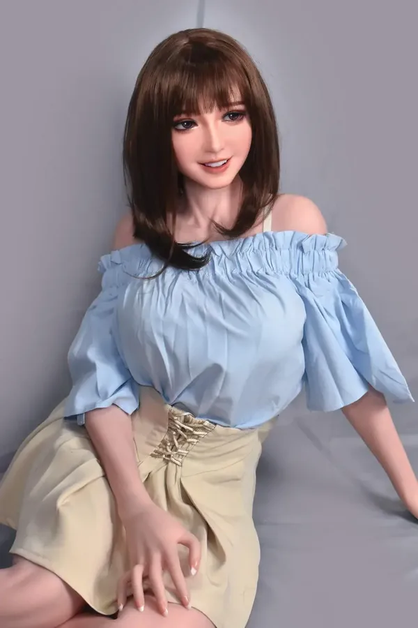 Elsa Babe Aragaki Nagasawa
