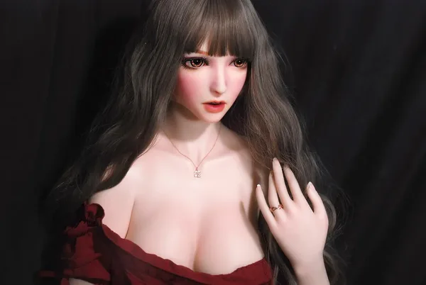 Elsa Babe Kurai Ran