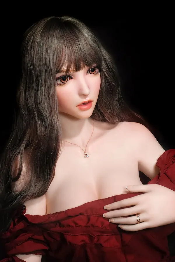 Elsa Babe Kurai Ran