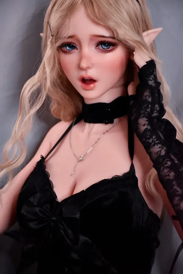 Elsa Babe Sakuma Karin