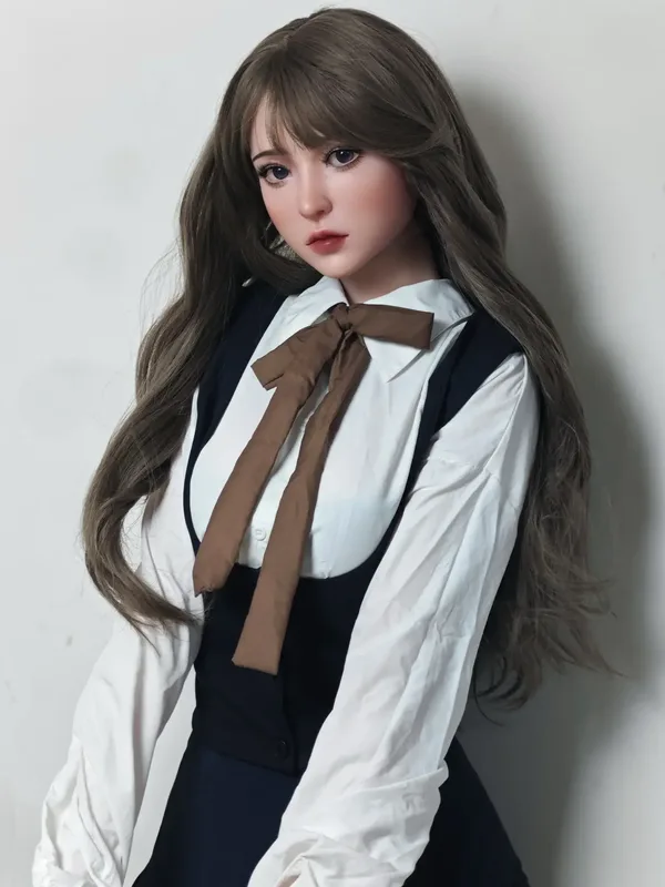 Elsa Babe Yoshizawa Anri