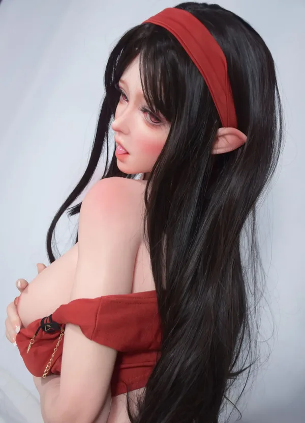 Elsa Babe Sakuma Hanasaki