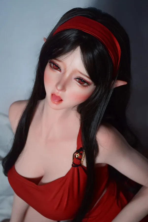 Elsa Babe Sakuma Hanasaki