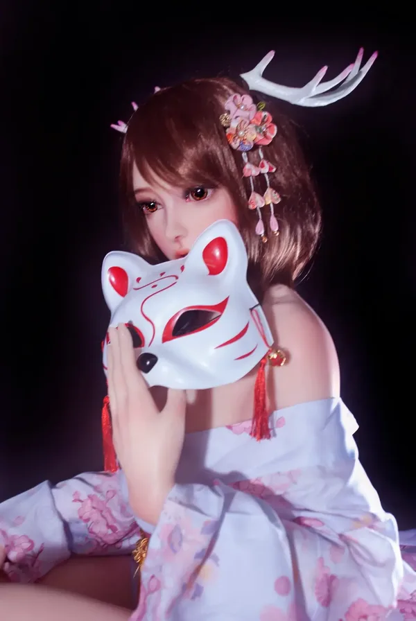Elsa Babe Akimoto Mizuki